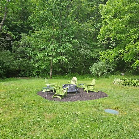 Frog Hollow At Hocking Vacations Logan Esterno foto